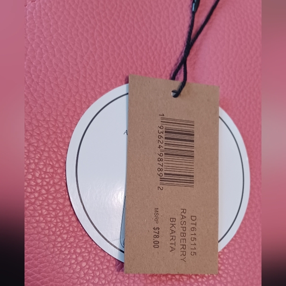 Steve Madden "Rasberry BKARTA" Handbag - Picture 5 of 16